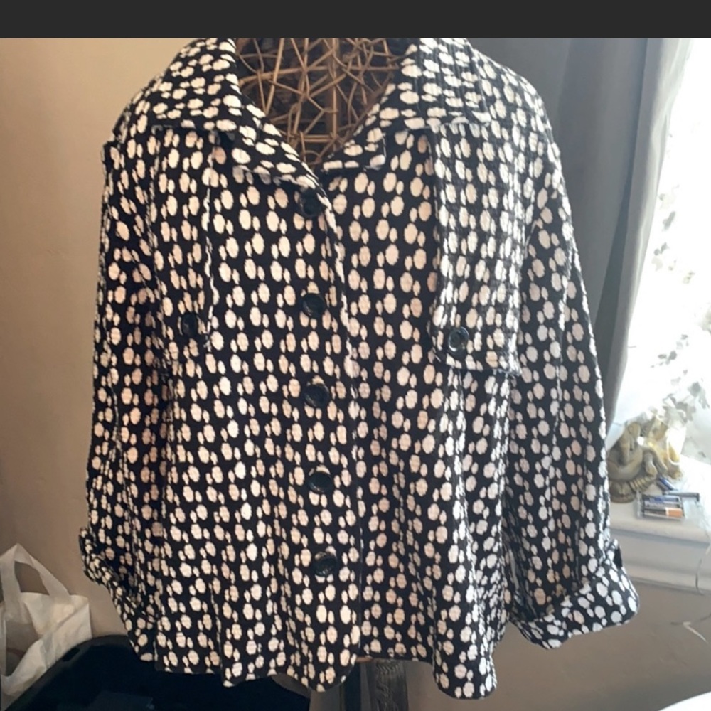 Women’s Blazer Sweater - Black and White